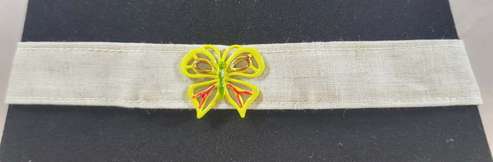 VIntage Cream cotton butterfly choker